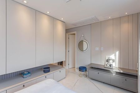 Apartamento à venda com 205m², 3 quartos e 4 vagasSuíte 1