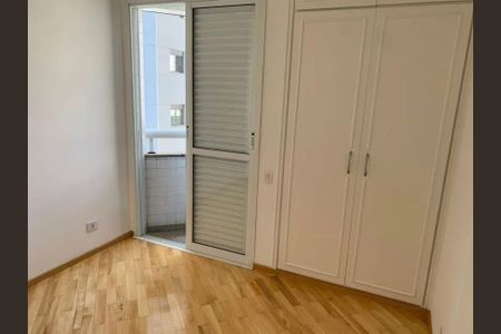 Apartamento à venda com 2 quartos, 67m² em Moema, São Paulo