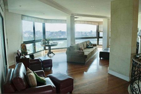 Apartamento à venda com 680m², 5 quartos e 6 vagas