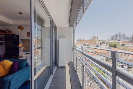 Varanda de kitnet/studio para alugar com 1 quarto, 29m² em Pinheiros, São Paulo