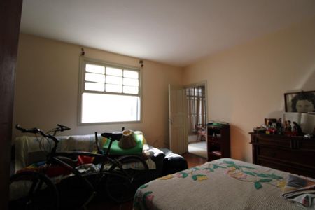 Casa à venda com 140m², 3 quartos e 1 vaga