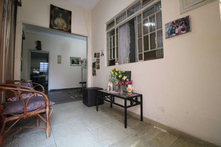 Casa à venda com 140m², 3 quartos e 1 vaga