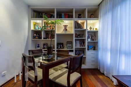Apartamento à venda com 4 quartos, 300m² em Morumbi, São Paulo