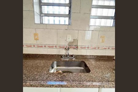 Casa à venda com 100m², 2 quartos e sem vaga