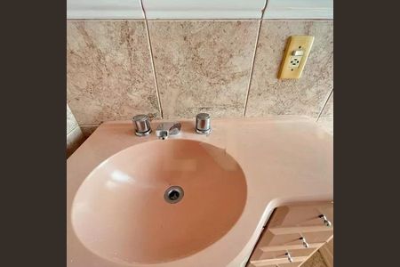 Casa à venda com 100m², 2 quartos e sem vaga