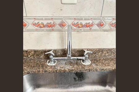 Casa à venda com 100m², 2 quartos e sem vaga