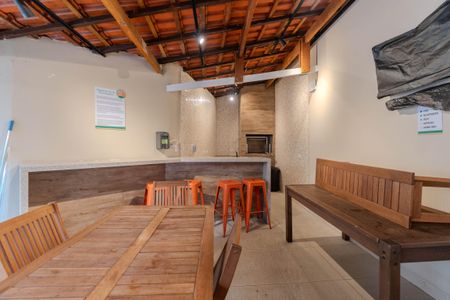 Apartamento à venda com 38m², 1 quarto e 1 vaga Apartamento à venda com 38m², 1 quarto e 1 vagaÁrea comum - Churrasqueira