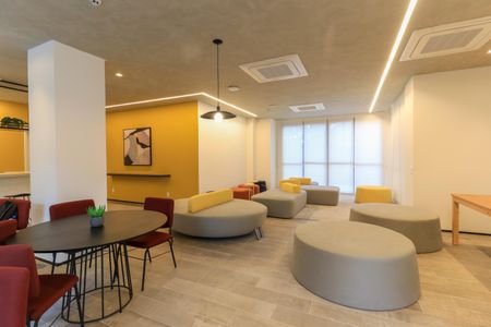 Studio à venda com 28m², 1 quarto e sem vagaÁrea comum - Salão de festas