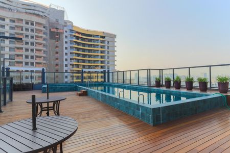 Studio à venda com 28m², 1 quarto e sem vagaÁrea comum - Piscina