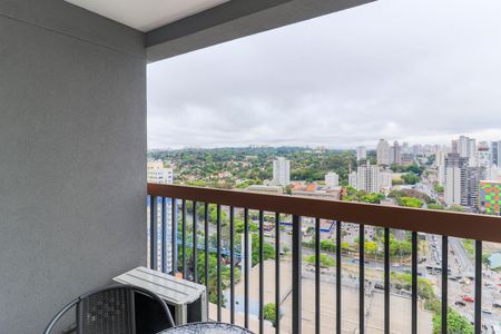Varanda de kitnet/studio à venda com 1 quarto, 28m² em Brooklin, São Paulo