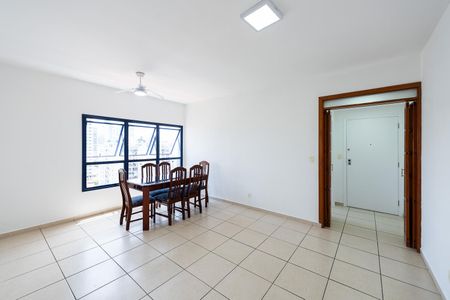 Apartamento para alugar com 120m², 2 quartos e 2 vagas Apartamento para alugar com 120m², 2 quartos e 2 vagasSala