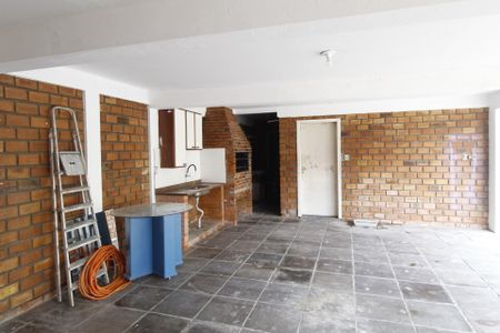 Casa à venda com 262m², 4 quartos e 4 vagasGaragem