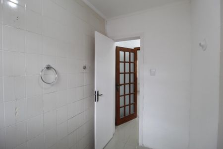 Casa à venda com 262m², 4 quartos e 4 vagasBanheiro 1