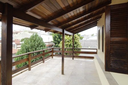 Casa à venda com 262m², 4 quartos e 4 vagasVaranda da Sala