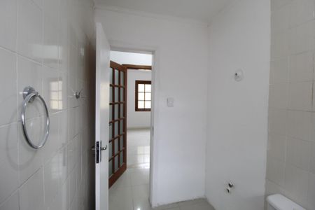 Casa à venda com 262m², 4 quartos e 4 vagasBanheiro 1