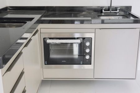 Apartamento para alugar com 33m², 1 quarto e 1 vagaSala/Cozinha