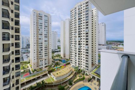 Apartamento para alugar com 33m², 1 quarto e 1 vagaVista