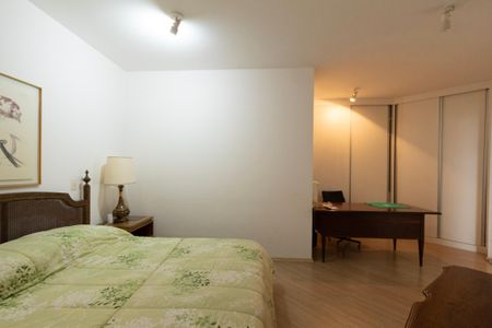 Apartamento para alugar com 232m², 3 quartos e 4 vagasSuíte 3