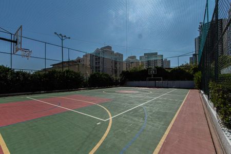 Apartamento para alugar com 232m², 3 quartos e 4 vagasÁrea comum - Quadra