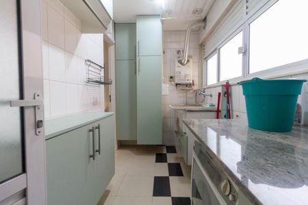 Apartamento à venda com 126m², 3 quartos e 3 vagasÁrea de Serviço