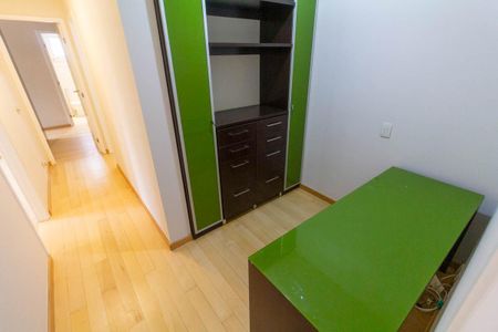 Apartamento à venda com 126m², 3 quartos e 3 vagasEscritório