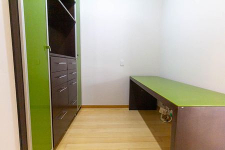 Apartamento à venda com 126m², 3 quartos e 3 vagasEscritório