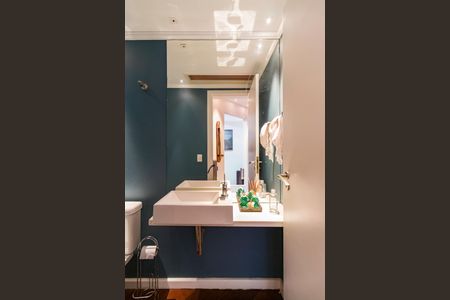 Apartamento à venda com 220m², 3 quartos e 3 vagasLavabo