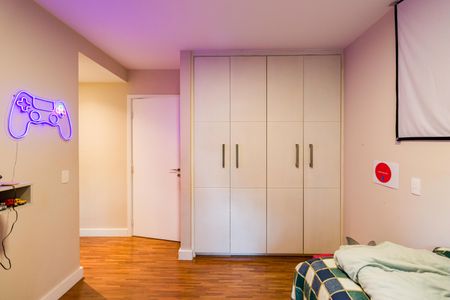 Apartamento à venda com 220m², 3 quartos e 3 vagasSuíte 3