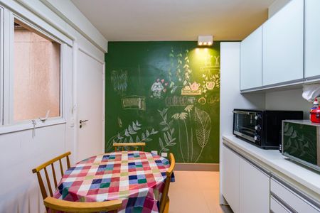 Apartamento à venda com 220m², 3 quartos e 3 vagasCozinha