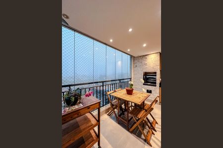 Apartamento à venda com 75m², 2 quartos e 2 vagas Apartamento à venda com 75m², 2 quartos e 2 vagasVaranda da Sala