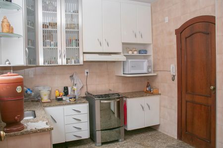 Apartamento à venda com 185m², 4 quartos e 3 vagasCozinha