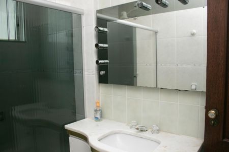 Apartamento à venda com 185m², 4 quartos e 3 vagasBanheiro da Suíte 1