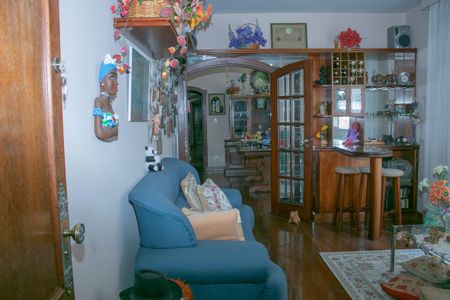 Apartamento à venda com 185m², 4 quartos e 3 vagasSala 2