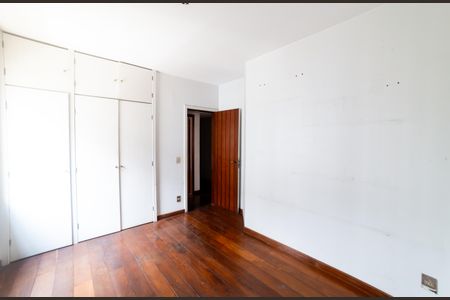 Apartamento para alugar com 200m², 4 quartos e 2 vagasQuarto 2