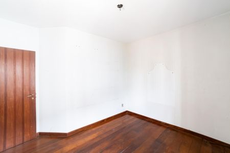 Apartamento para alugar com 200m², 4 quartos e 2 vagasQuarto 2