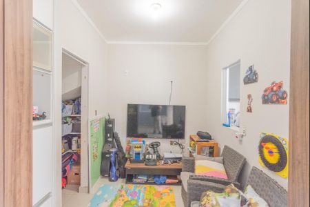 Casa de condomínio para alugar com 230m², 3 quartos e 2 vagas Casa de condomínio para alugar com 230m², 3 quartos e 2 vagasSala de TV