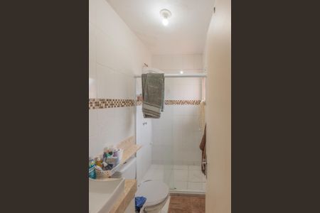 Casa de condomínio para alugar com 230m², 3 quartos e 2 vagas Casa de condomínio para alugar com 230m², 3 quartos e 2 vagasBanheiro da Suíte