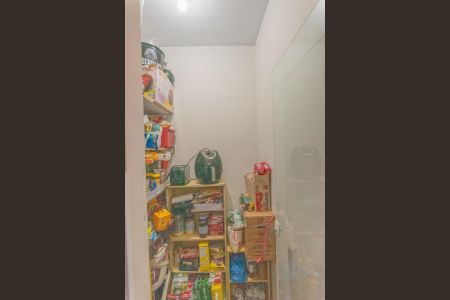 Casa de condomínio para alugar com 230m², 3 quartos e 2 vagas Casa de condomínio para alugar com 230m², 3 quartos e 2 vagasDespensa