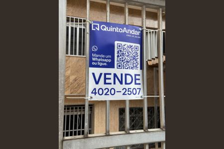 Casa à venda com 327m², 3 quartos e 1 vaga Casa à venda com 327m², 3 quartos e 1 vagaPlaca