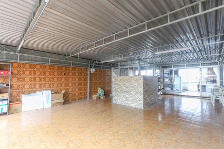 Casa à venda com 327m², 3 quartos e 1 vaga Casa à venda com 327m², 3 quartos e 1 vagaVista da Área de lazer - salão e churrasqueira