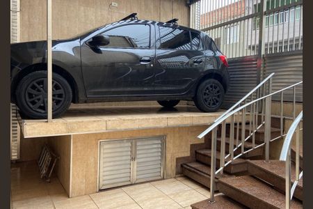 Casa à venda com 327m², 3 quartos e 1 vaga Casa à venda com 327m², 3 quartos e 1 vagaGaragem