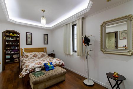 Apartamento à venda com 180m², 3 quartos e 2 vagasSuíte