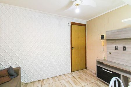 Sala de apartamento à venda com 2 quartos, 38m² em Olaria, Canoas