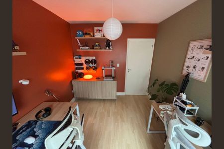 Apartamento à venda com 79m², 2 quartos e 1 vagaEscritório