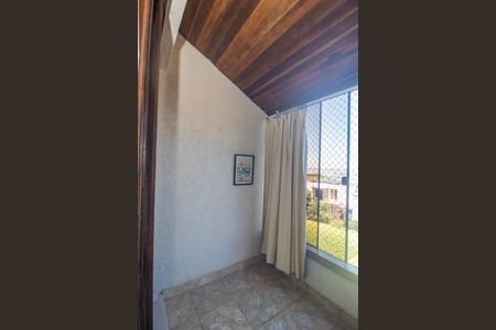 Casa de condomínio para alugar com 350m², 3 quartos e 2 vagasVaranda Quarto 1