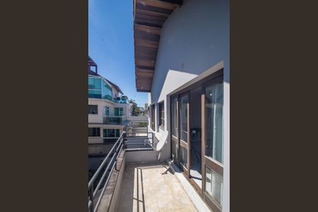 Casa de condomínio para alugar com 350m², 3 quartos e 2 vagasVaranda Suite