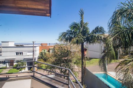 Casa de condomínio para alugar com 350m², 3 quartos e 2 vagasVista Varanda Suite