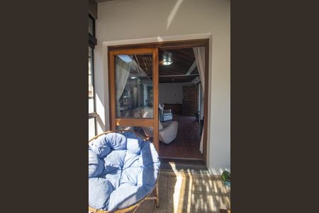 Casa de condomínio para alugar com 350m², 3 quartos e 2 vagasVaranda