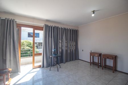 Casa de condomínio para alugar com 350m², 3 quartos e 2 vagasSuite