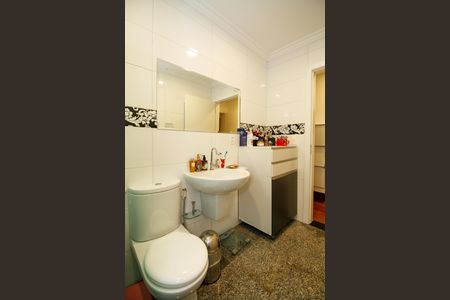 Casa para alugar com 180m², 3 quartos e 2 vagas Casa para alugar com 180m², 3 quartos e 2 vagasBanheiro da Suíte